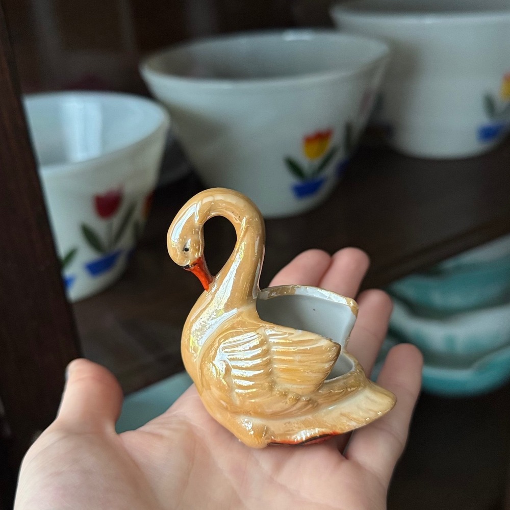 Vintage Japan Tan Lusterware Mini Swan Figurine Salt Cellar Planter Trinket Vtg